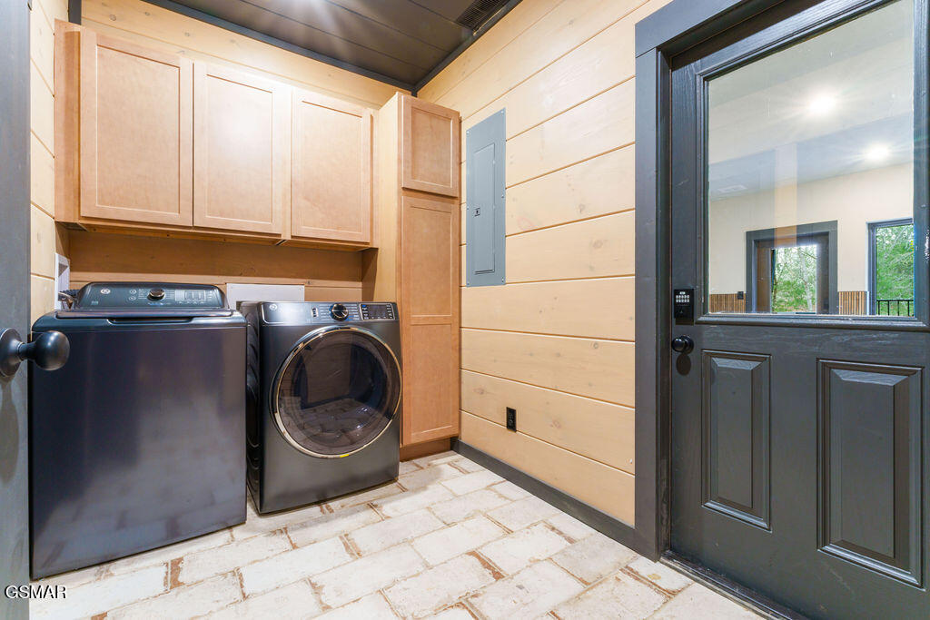 625 Summer Valley Way Unit: LOT 6