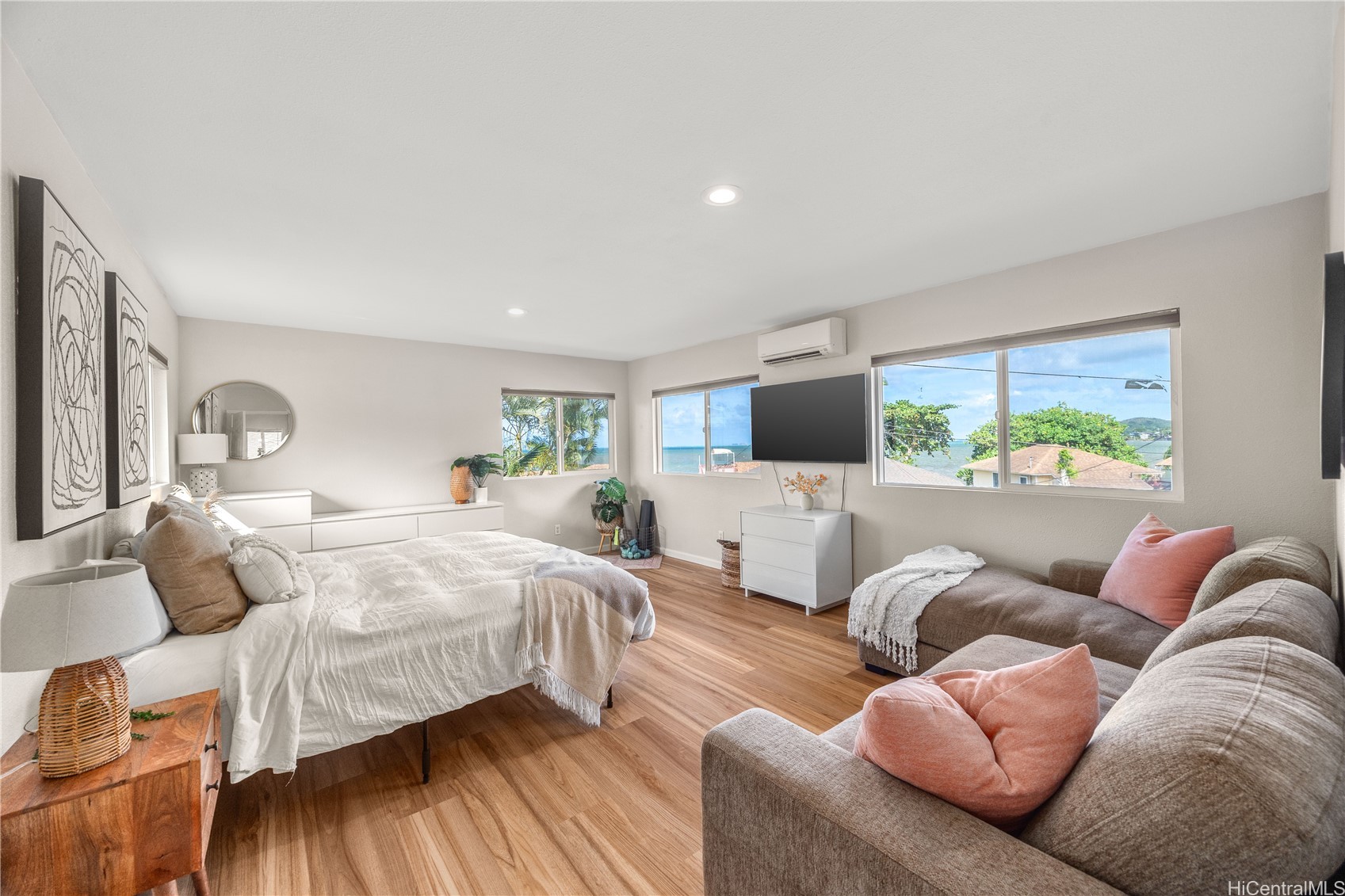 47-12 Nukuwai Place