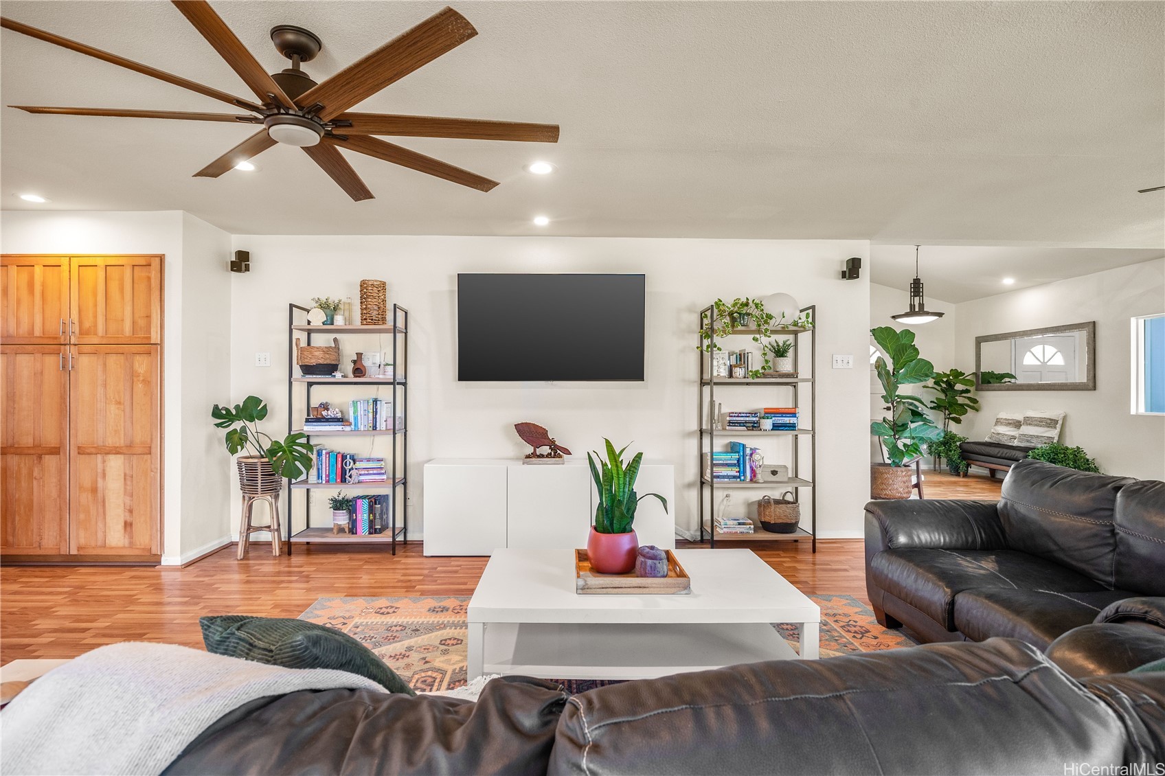 47-12 Nukuwai Place