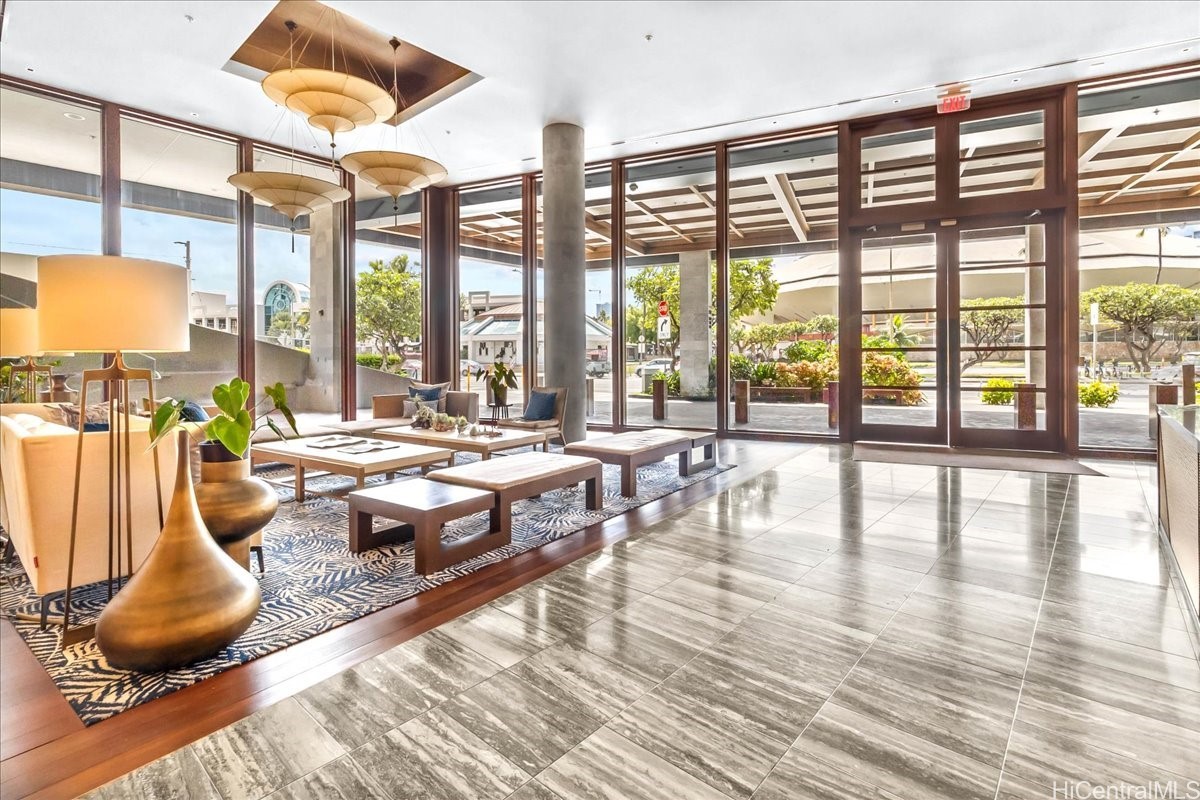 888 Kapiolani Boulevard 1512