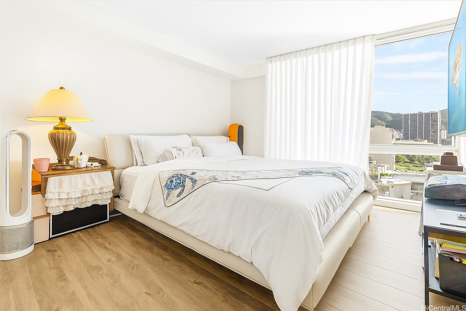 888 Kapiolani Boulevard 1512