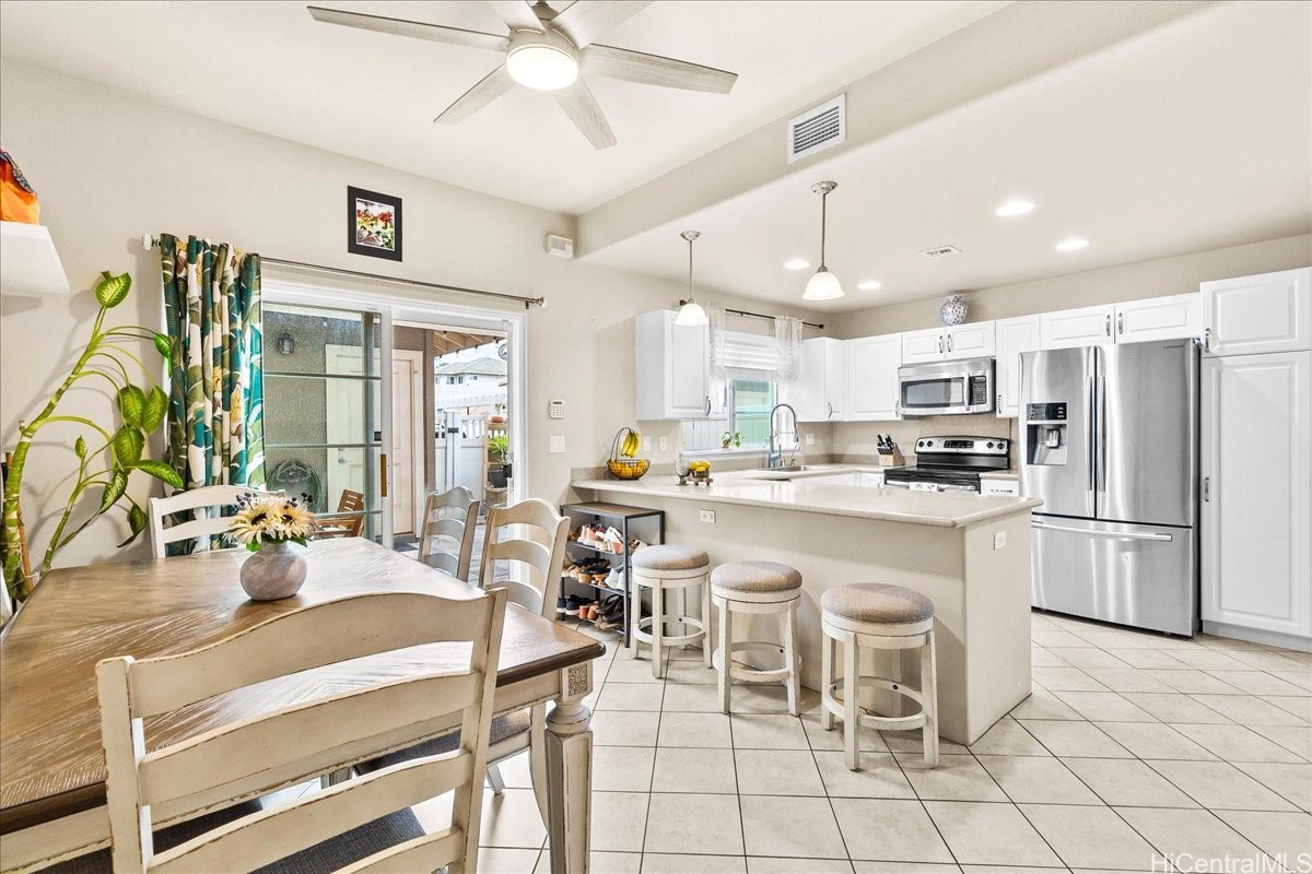 1180 Kakala Street 608