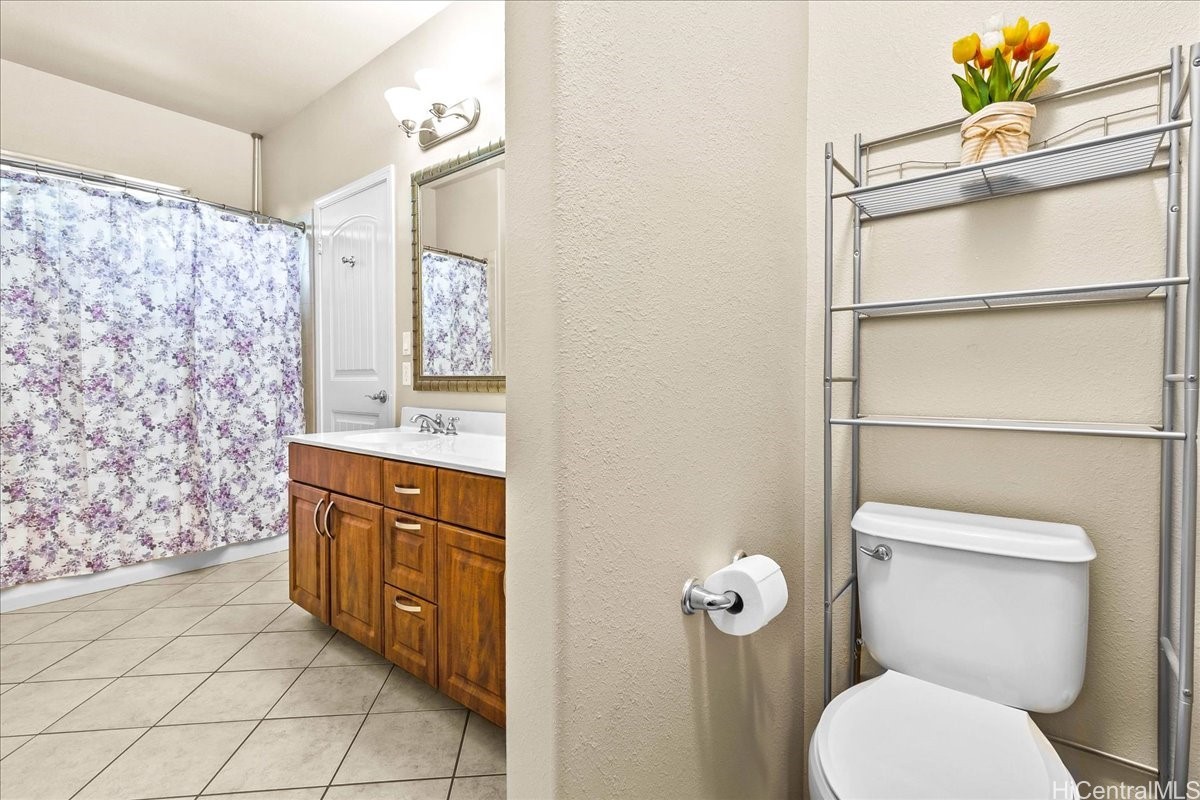 1180 Kakala Street 608