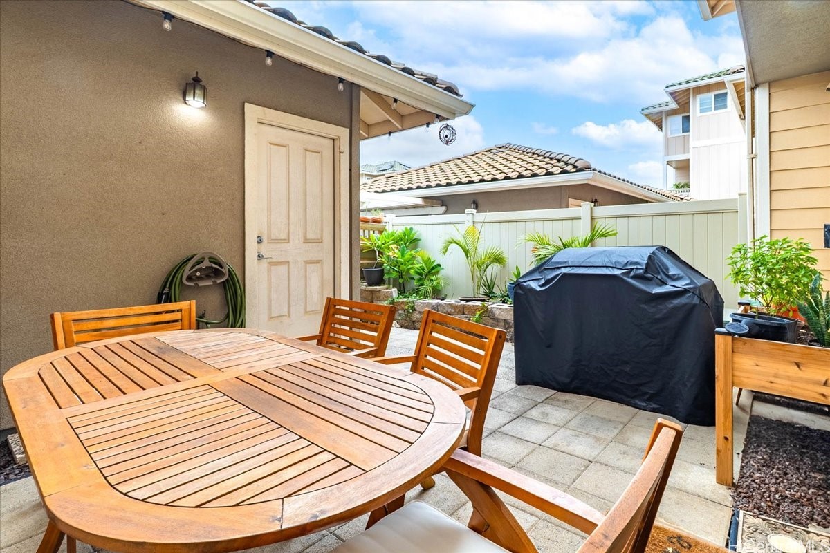 1180 Kakala Street 608