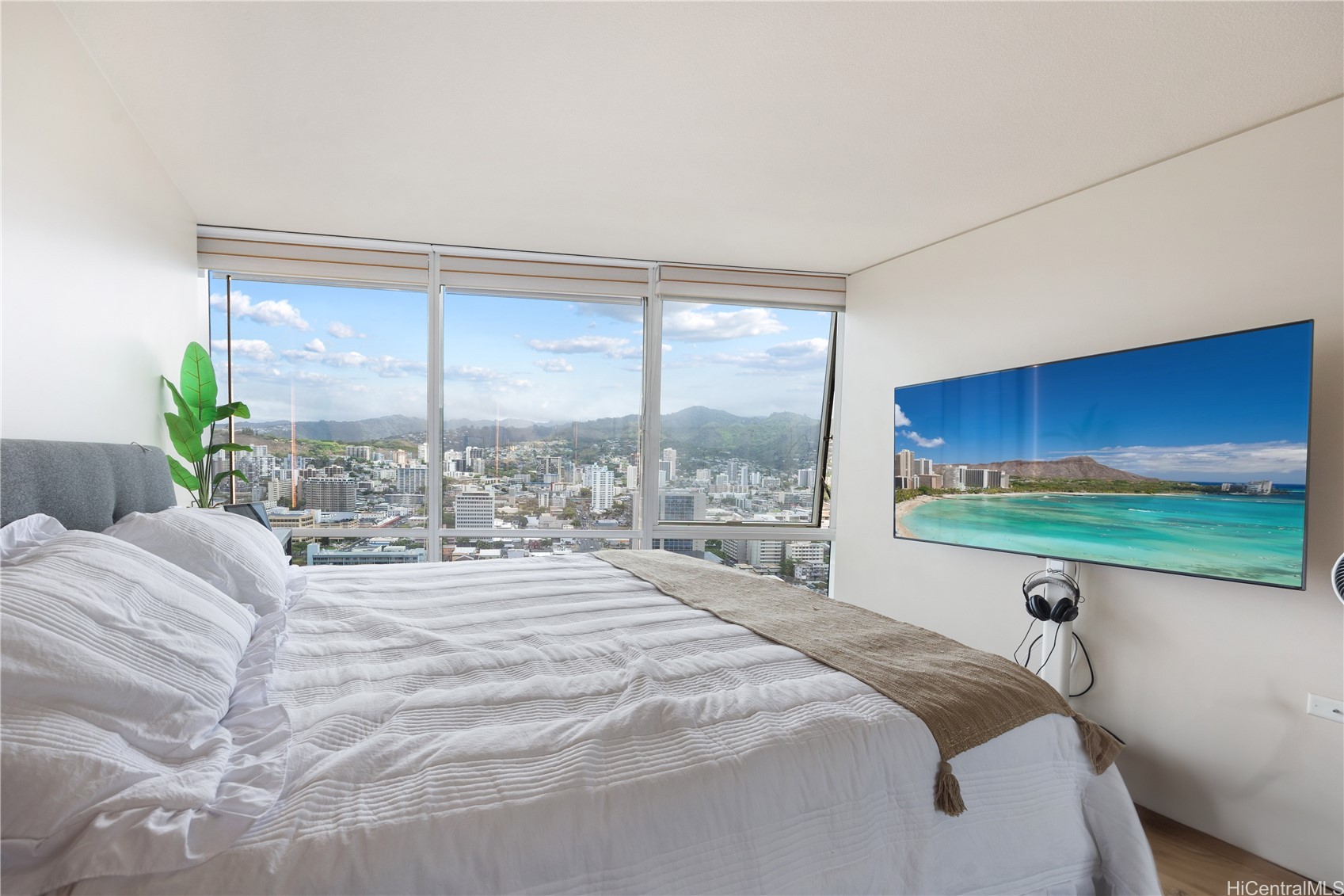 1296 Kapiolani Boulevard II3203