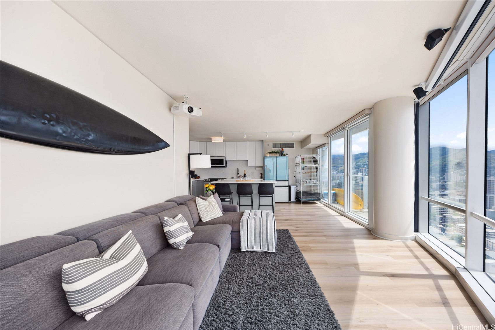 1296 Kapiolani Boulevard II3203