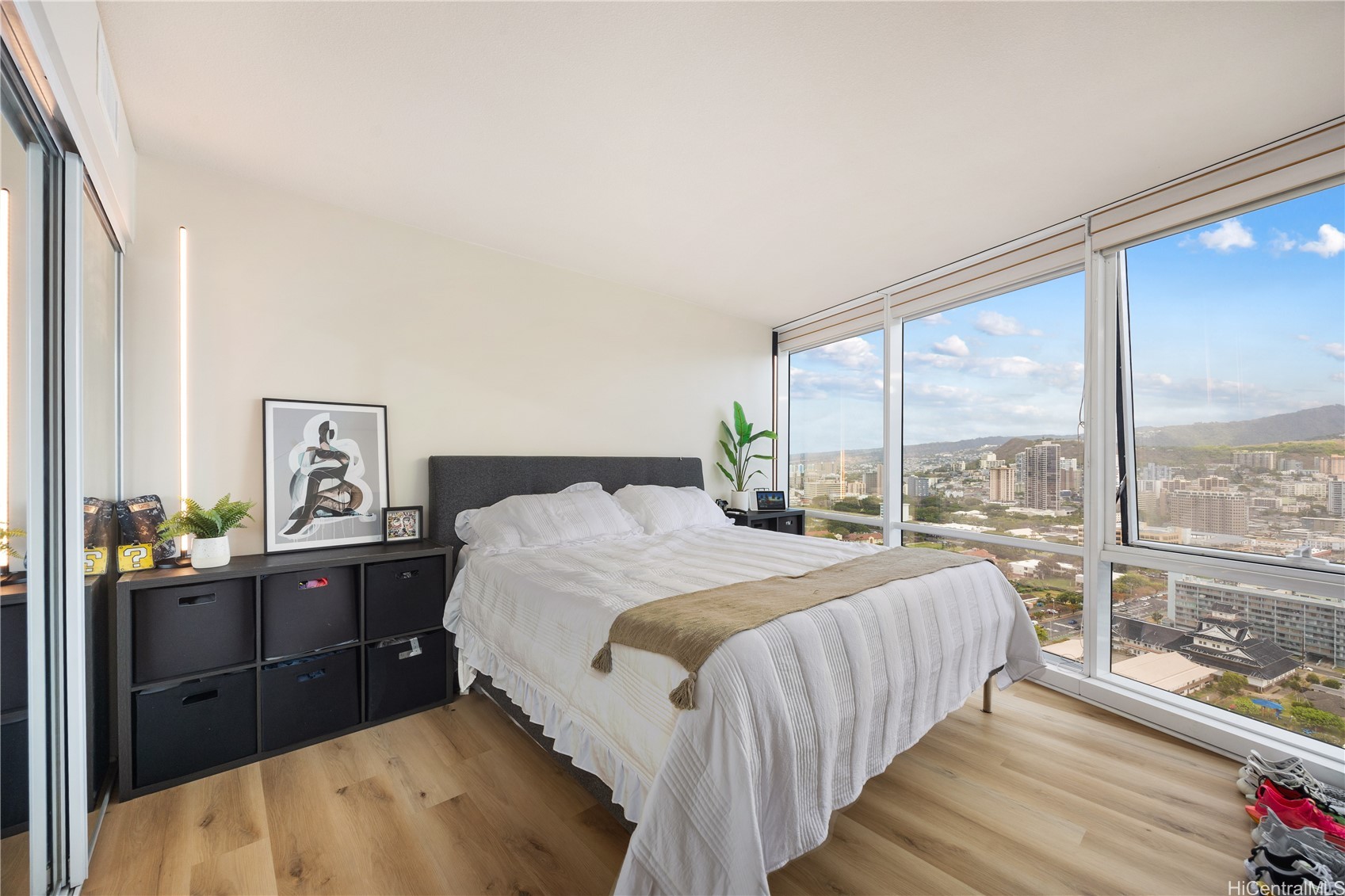 1296 Kapiolani Boulevard II3203