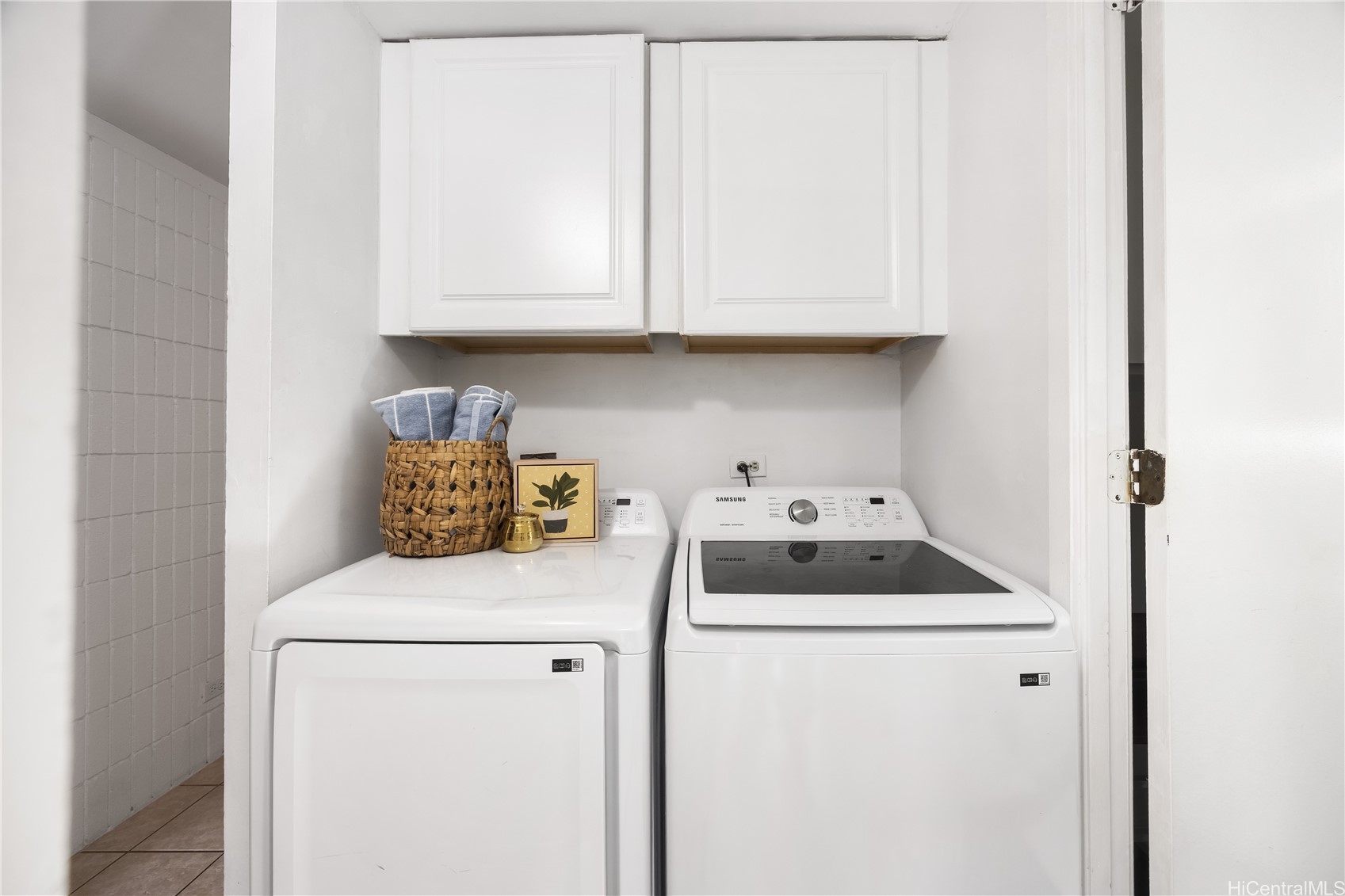 68-55 Akule Street 101