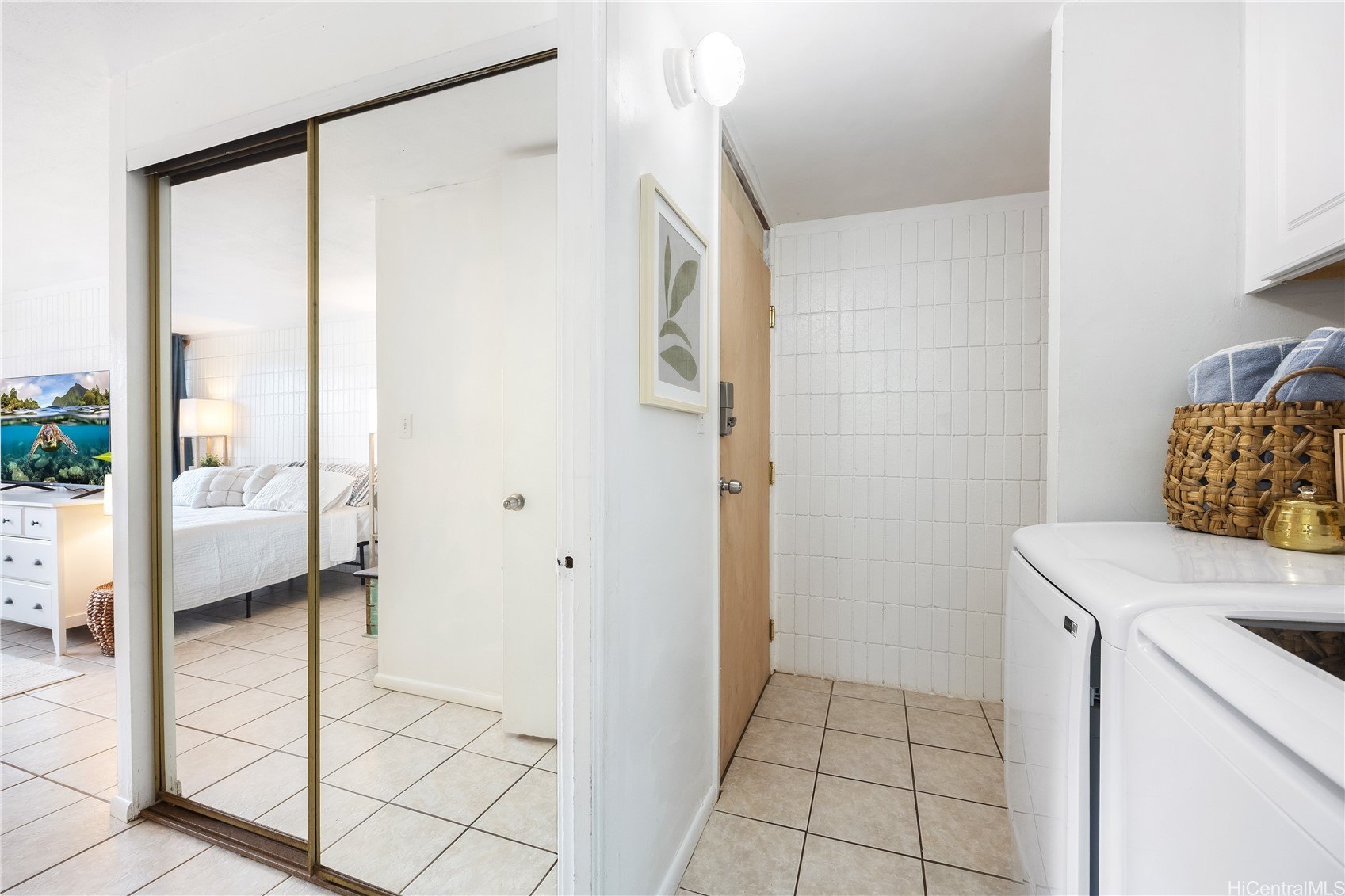 68-55 Akule Street 101