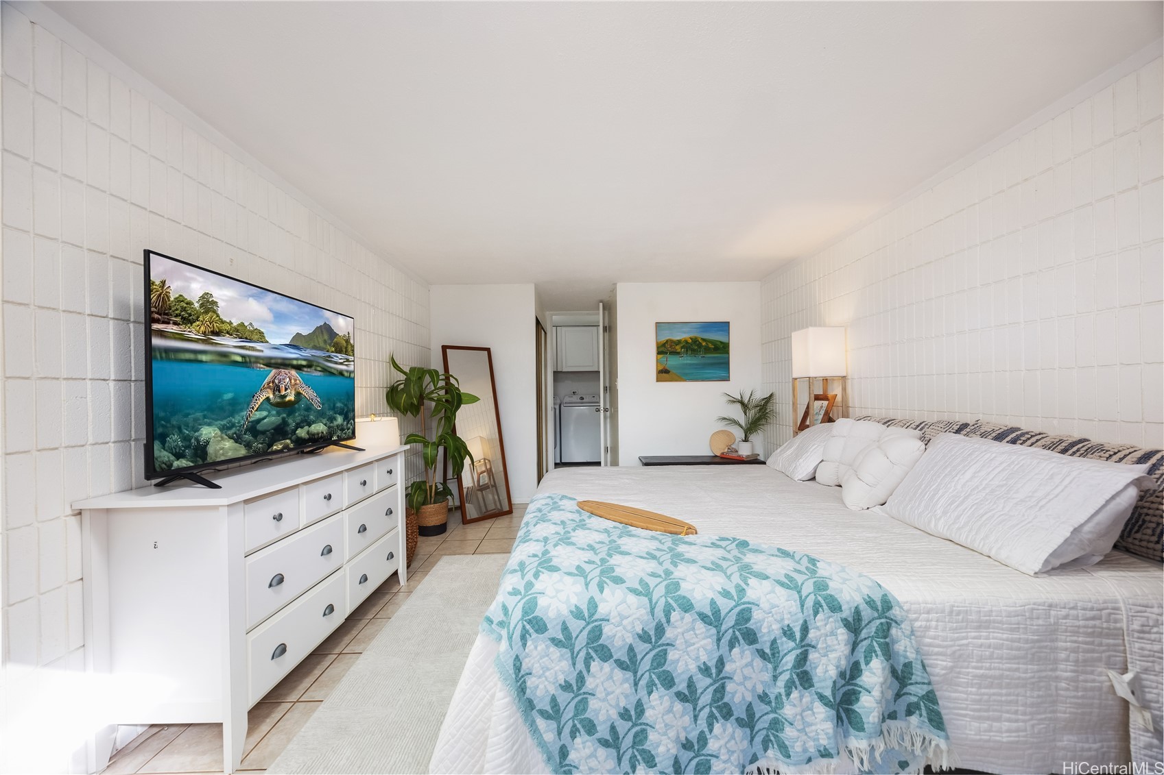 68-55 Akule Street 101