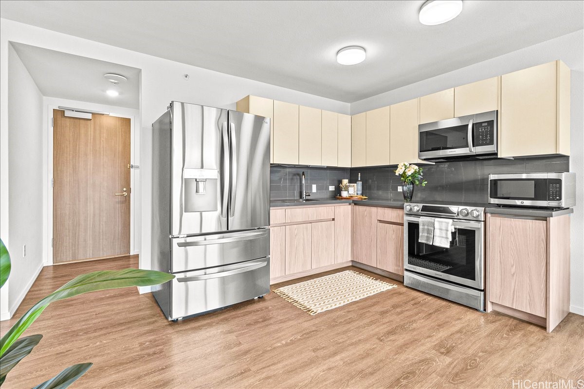 1631 Kapiolani Boulevard 3603