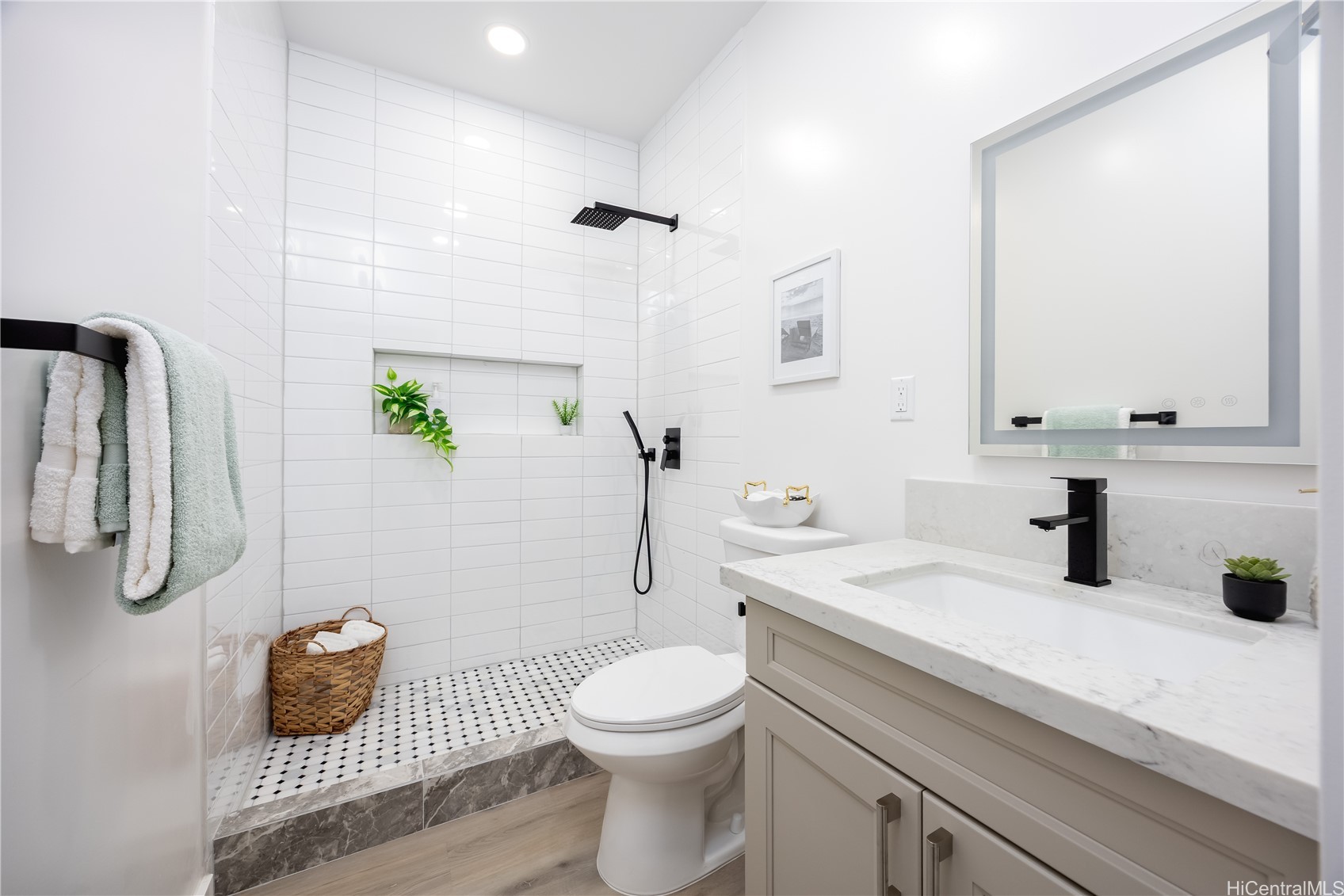 84-1036 Farrington Highway B