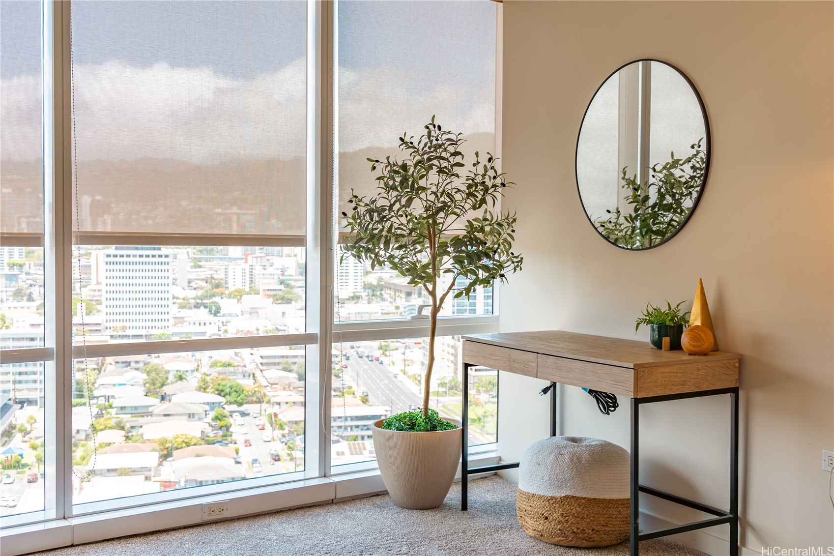 1296 Kapiolani Boulevard II2309