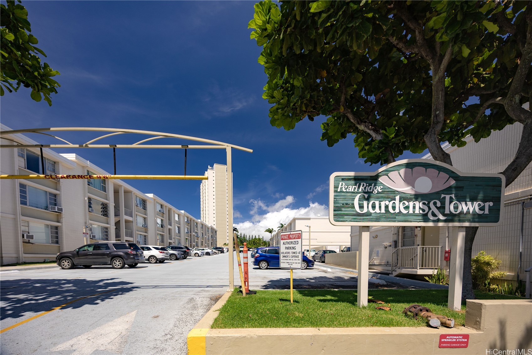 98-1032 Moanalua Road 3-305