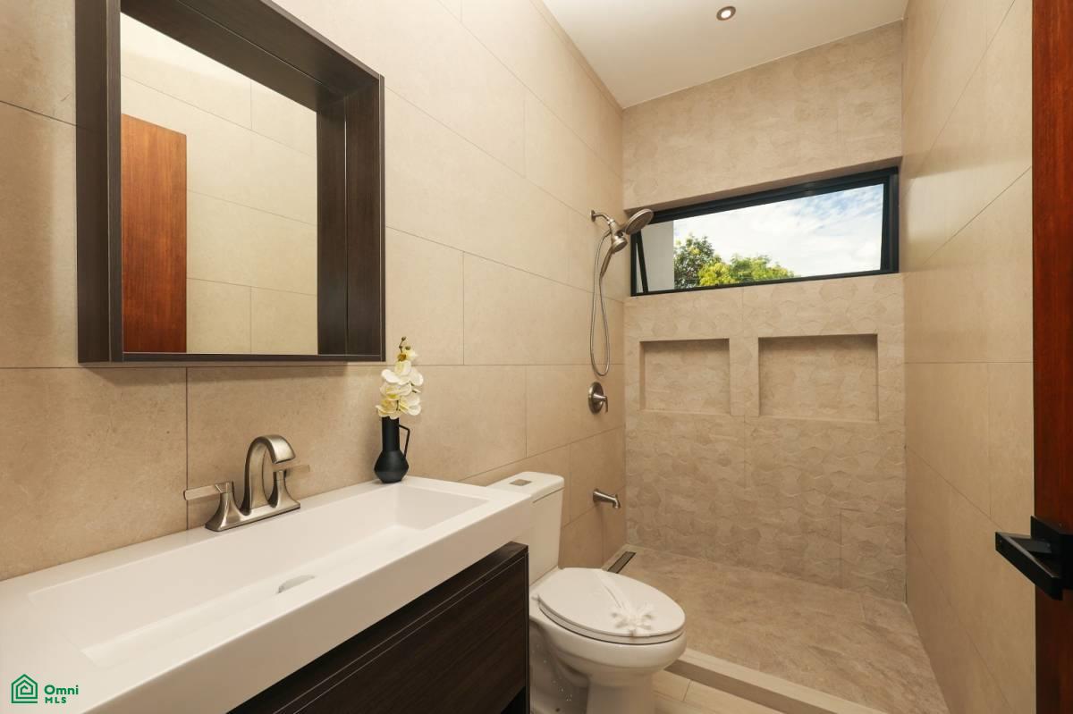 Modern 4BR Home with Private Pool | Walk to Whale Tail Beach