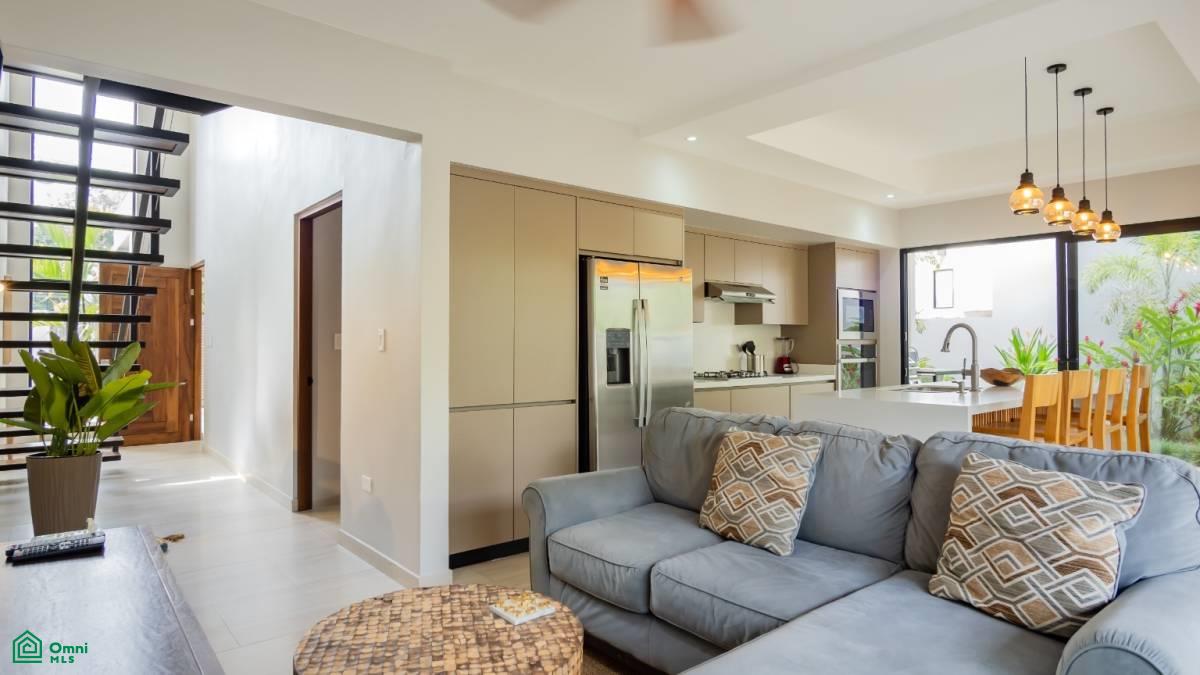 Modern 4BR Home with Private Pool | Walk to Whale Tail Beach