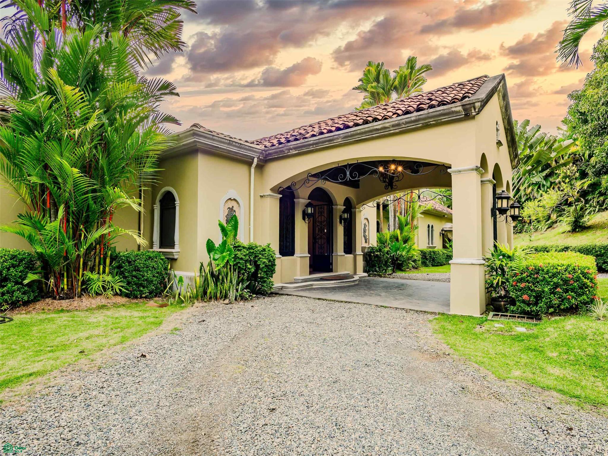 Sunset House, Las Olas , Dominical