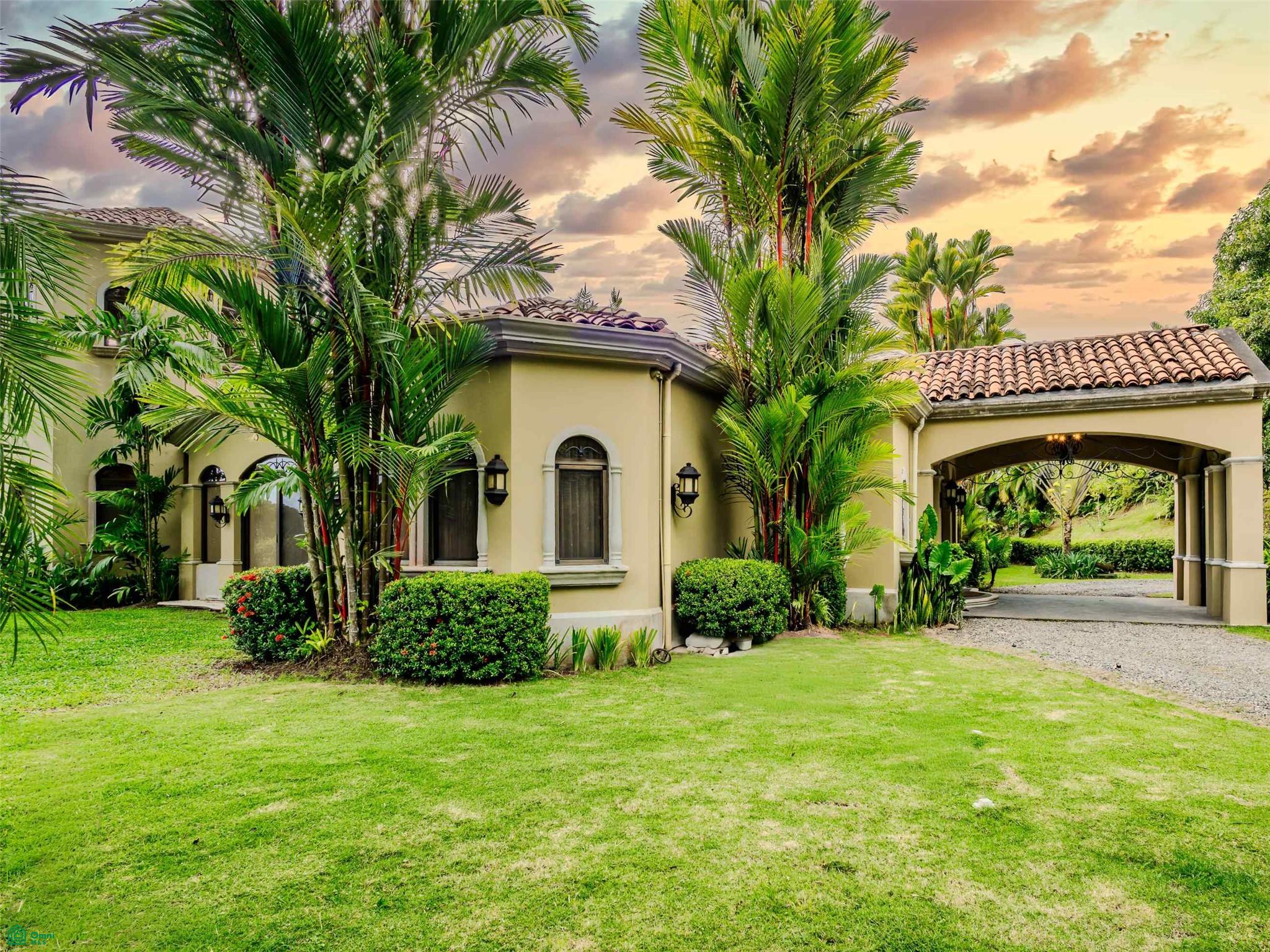 Sunset House, Las Olas , Dominical