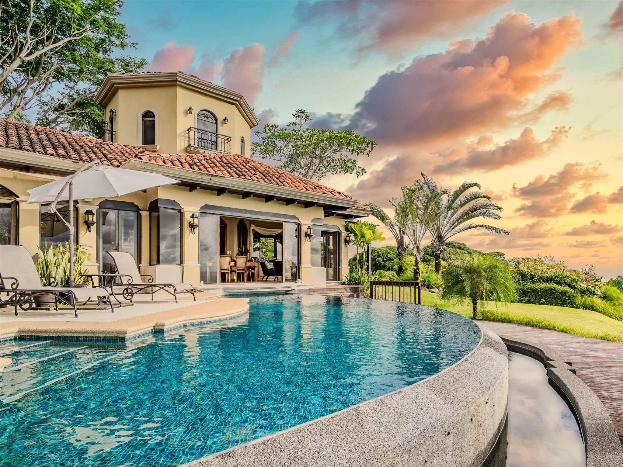 Sunset House, Las Olas , Dominical