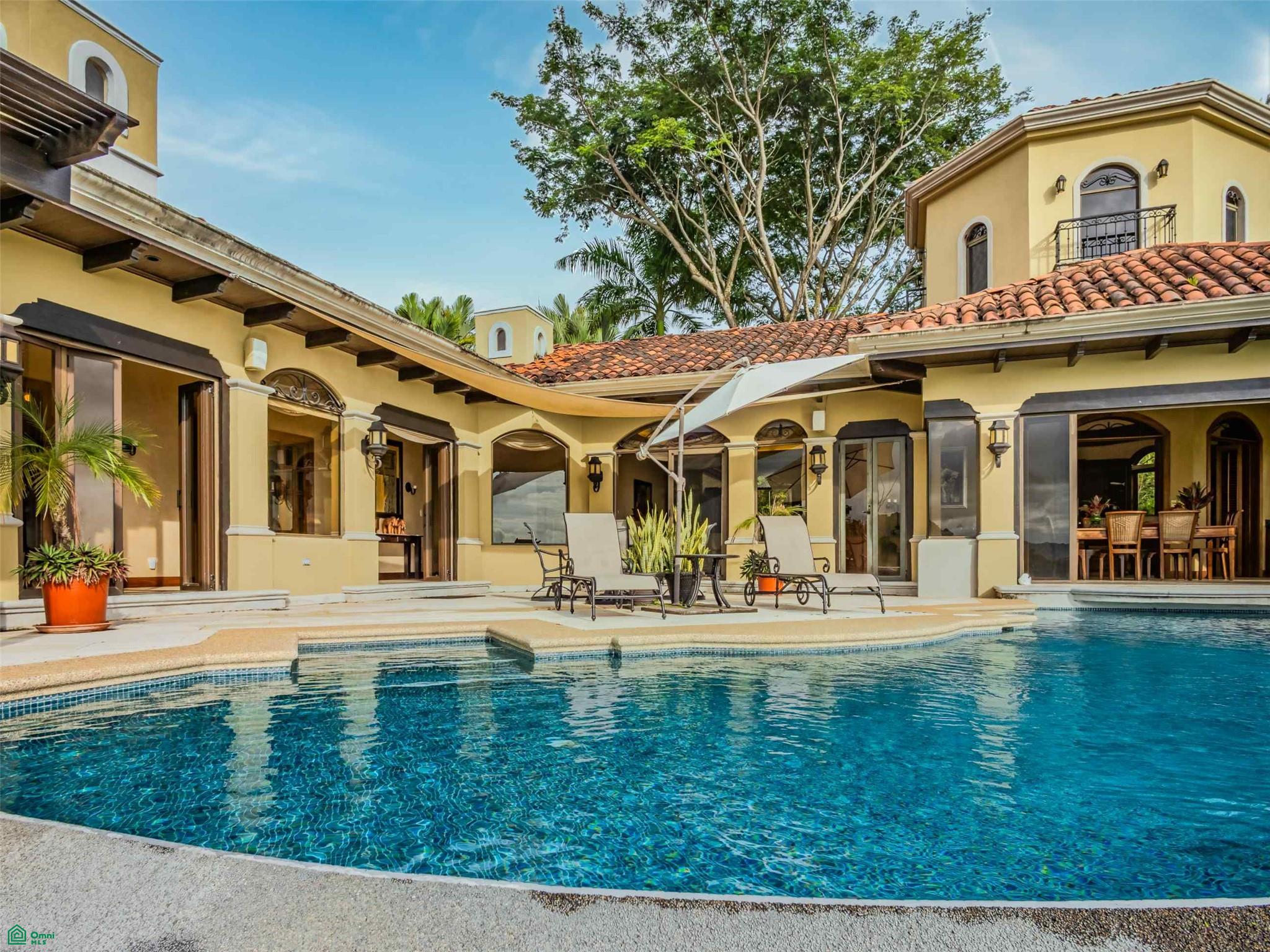 Sunset House, Las Olas , Dominical