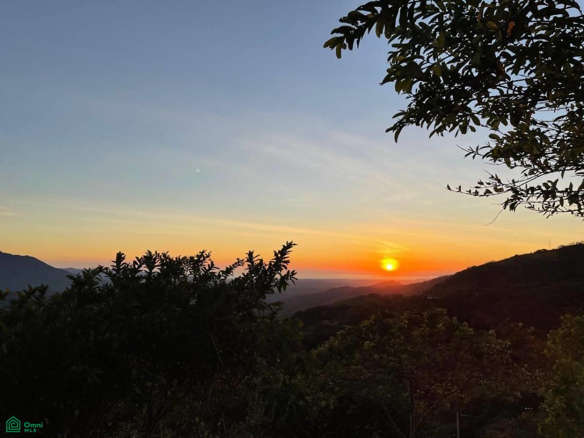 Prime Finca Vista Atenas, 123 Acres 