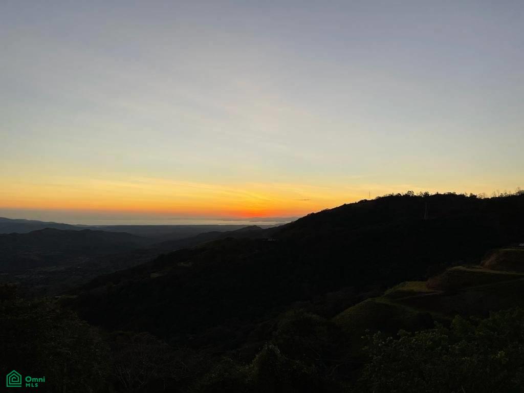 Prime Finca Vista Atenas, 123 Acres 