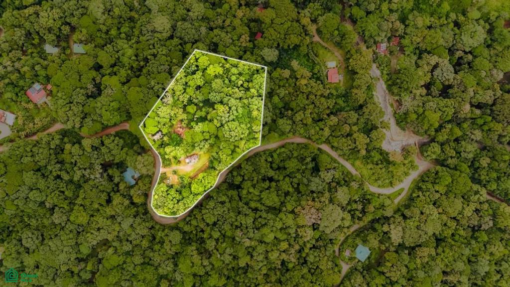 2.2-Acre Mixed-Use Property for Sale in Cinco Ventanas, South Pacific Costa Rica – Container Home, Legal Well & Buildable Terraces