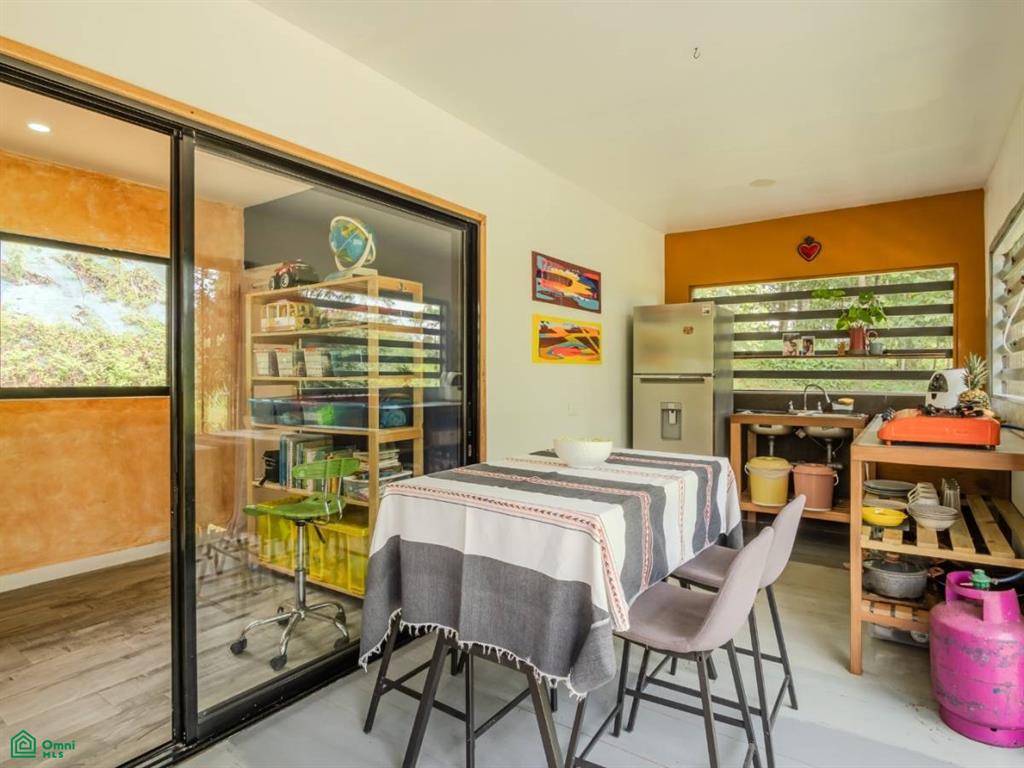 2.2-Acre Mixed-Use Property for Sale in Cinco Ventanas, South Pacific Costa Rica – Container Home, Legal Well & Buildable Terraces