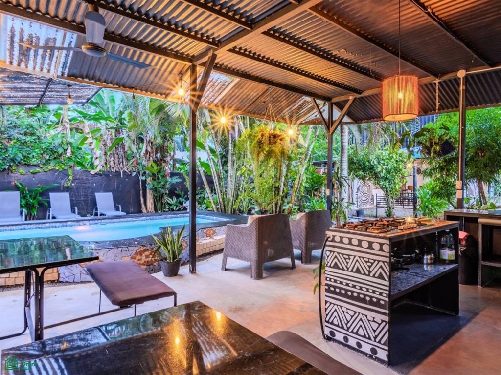 Turnkey Jungle Hostel for Sale in Costa Rica – 16 Beds, Pool & Strong Revenue Near Marino Ballena National Park