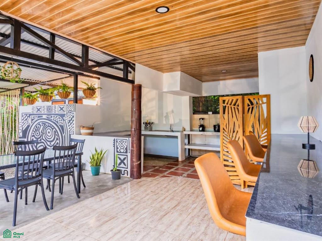 Turnkey Jungle Hostel for Sale in Costa Rica – 16 Beds, Pool & Strong Revenue Near Marino Ballena National Park