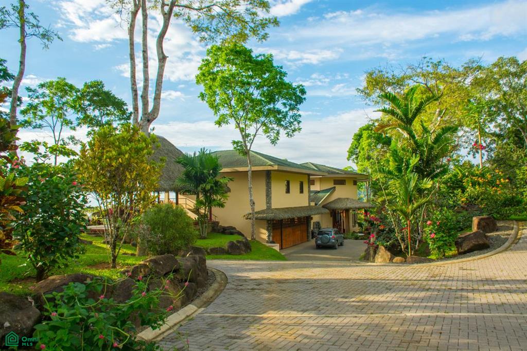 Luxury Estate for Sale in Uvita – Monkey Ranch with Waterfall, Jungle & Ocean Views