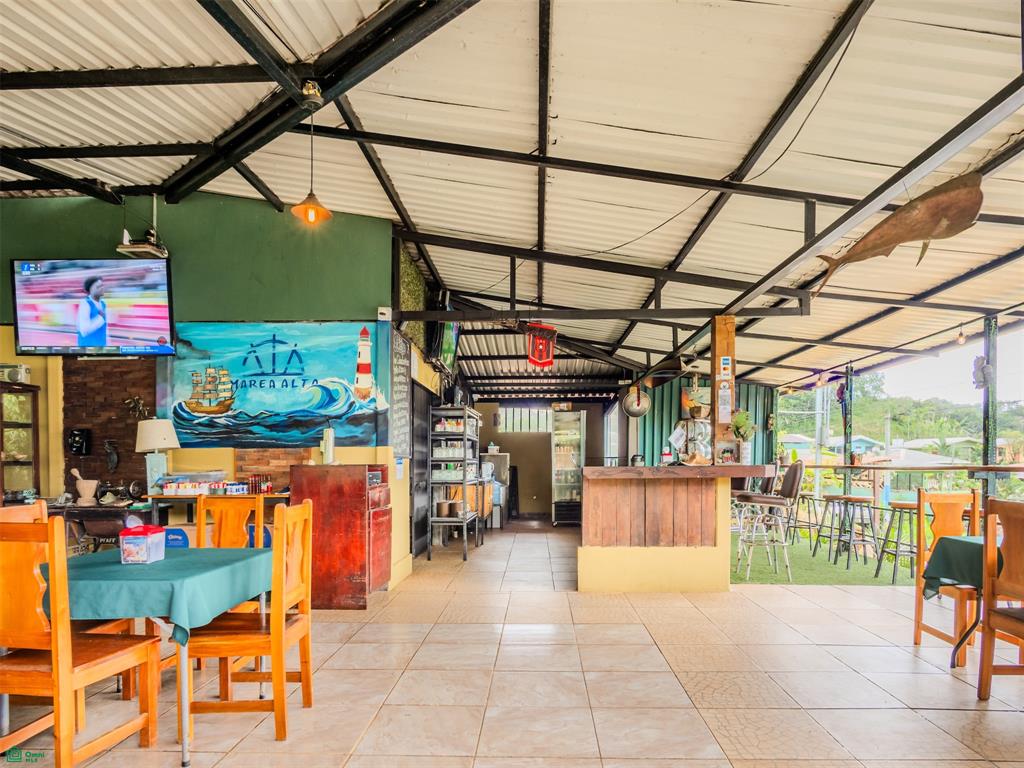Marea Alta Restaurante | Turn-Key Restaurant for Sale with Land in Bahía Drake, Costa Rica
