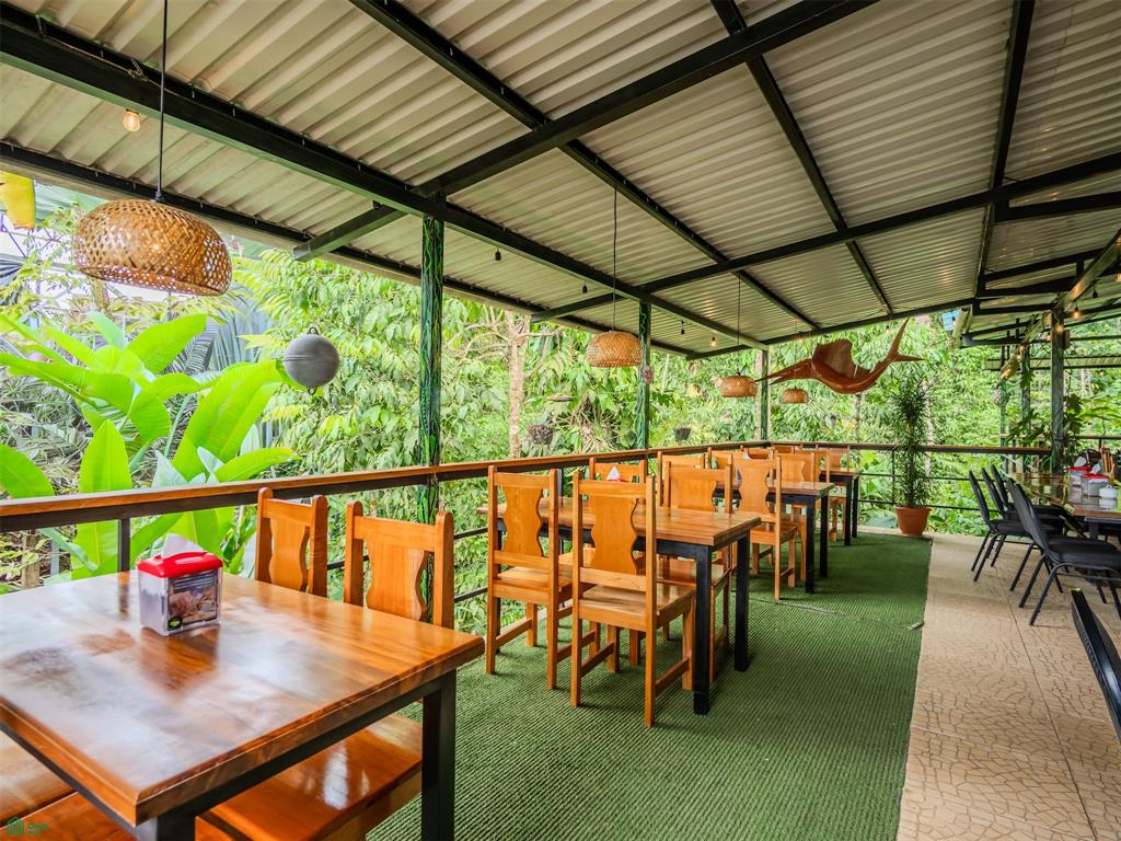 Marea Alta Restaurante | Turn-Key Restaurant for Sale with Land in Bahía Drake, Costa Rica