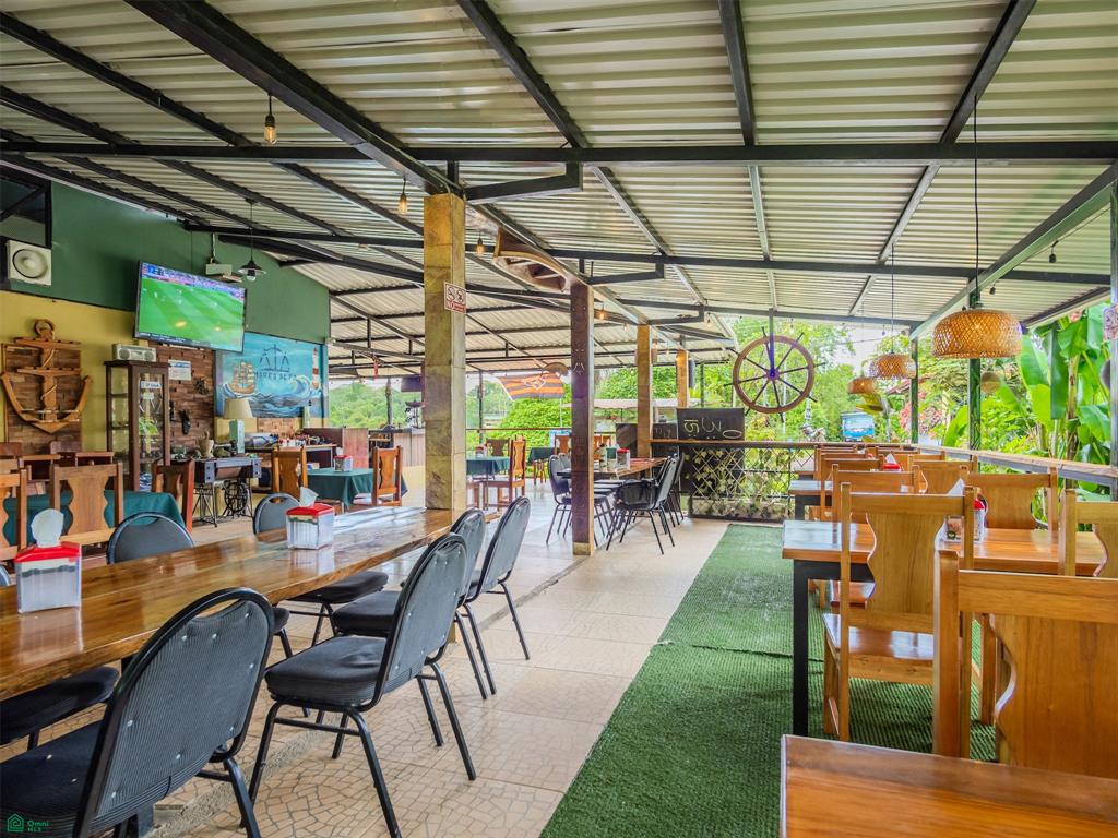 Marea Alta Restaurante | Turn-Key Restaurant for Sale with Land in Bahía Drake, Costa Rica
