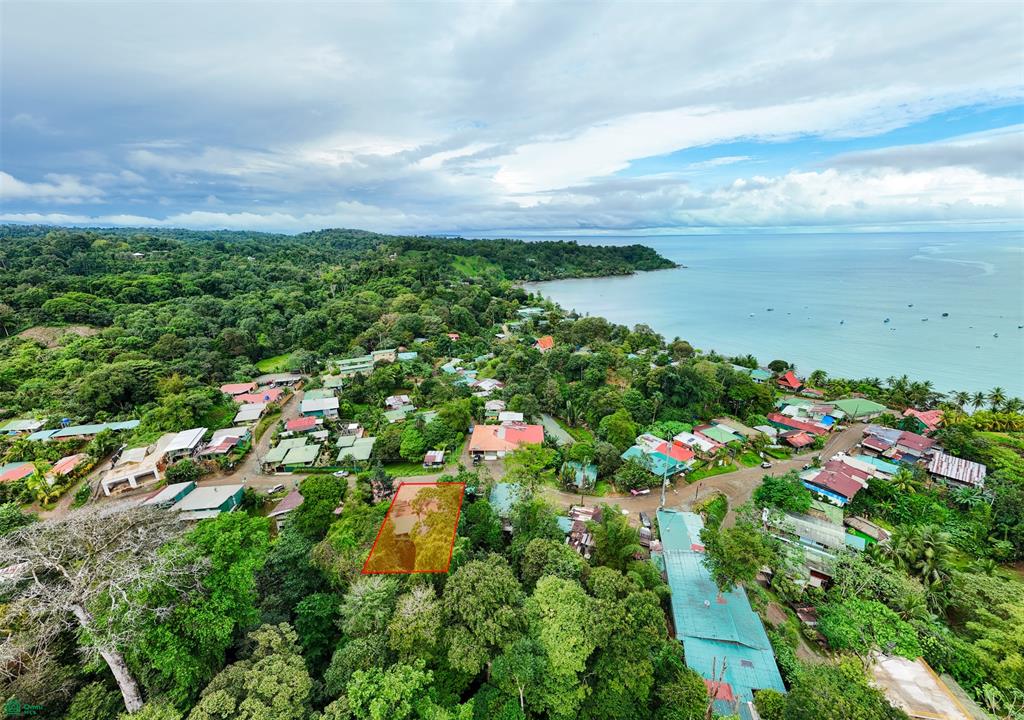 Marea Alta Restaurante | Turn-Key Restaurant for Sale with Land in Bahía Drake, Costa Rica