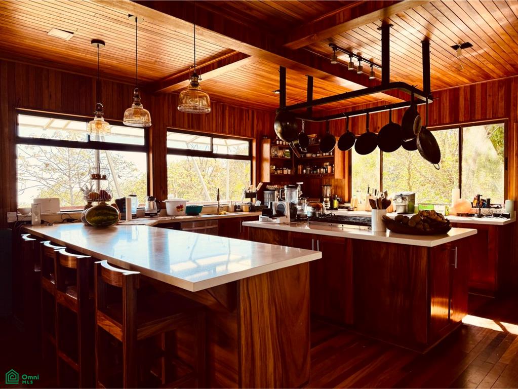 Eco Luxury Estate in Monteverde with Panoramic Gulf Views & Flat Land