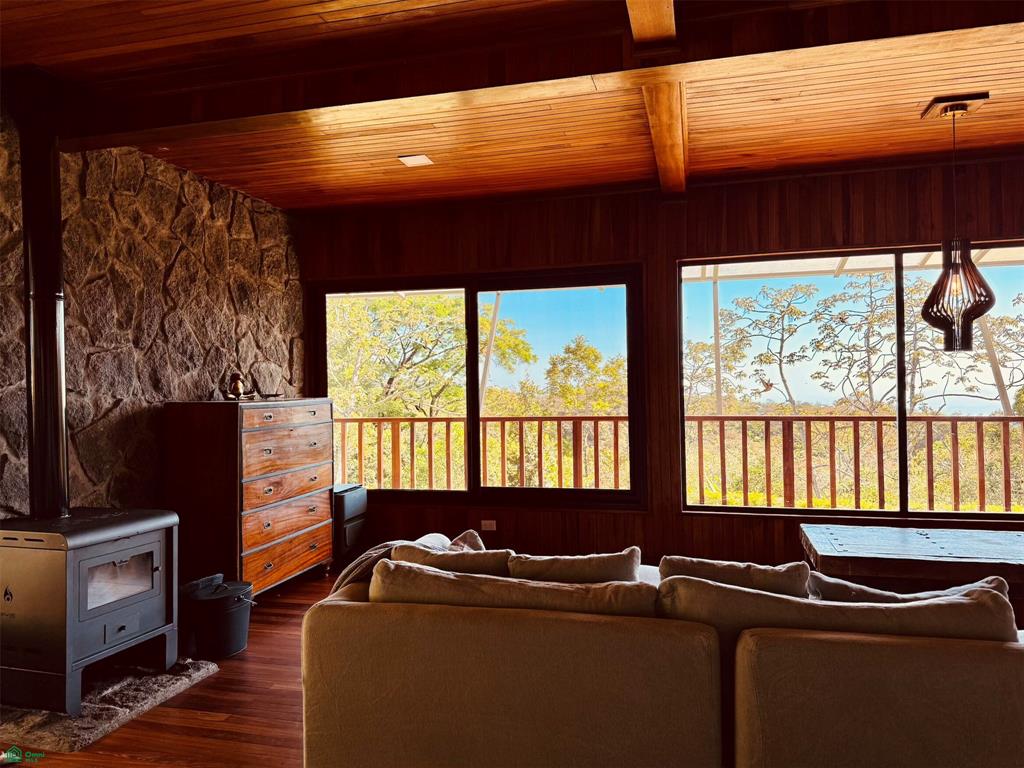 Eco Luxury Estate in Monteverde with Panoramic Gulf Views & Flat Land