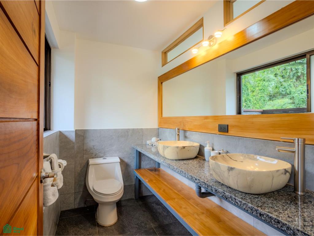 Luxury Boutique Lodge for Sale in Drake Bay, Osa Peninsula | Turnkey Hotel Near Corcovado National Park