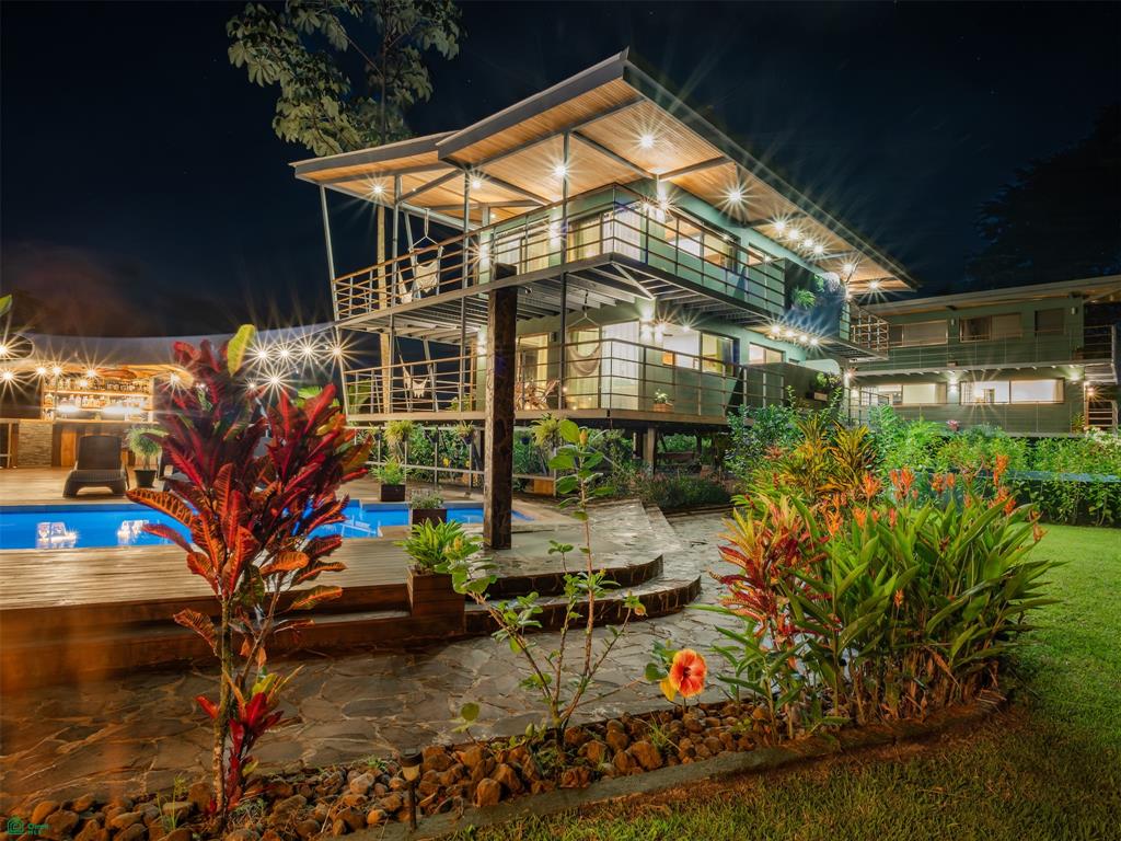 Luxury Boutique Lodge for Sale in Drake Bay, Osa Peninsula | Turnkey Hotel Near Corcovado National Park