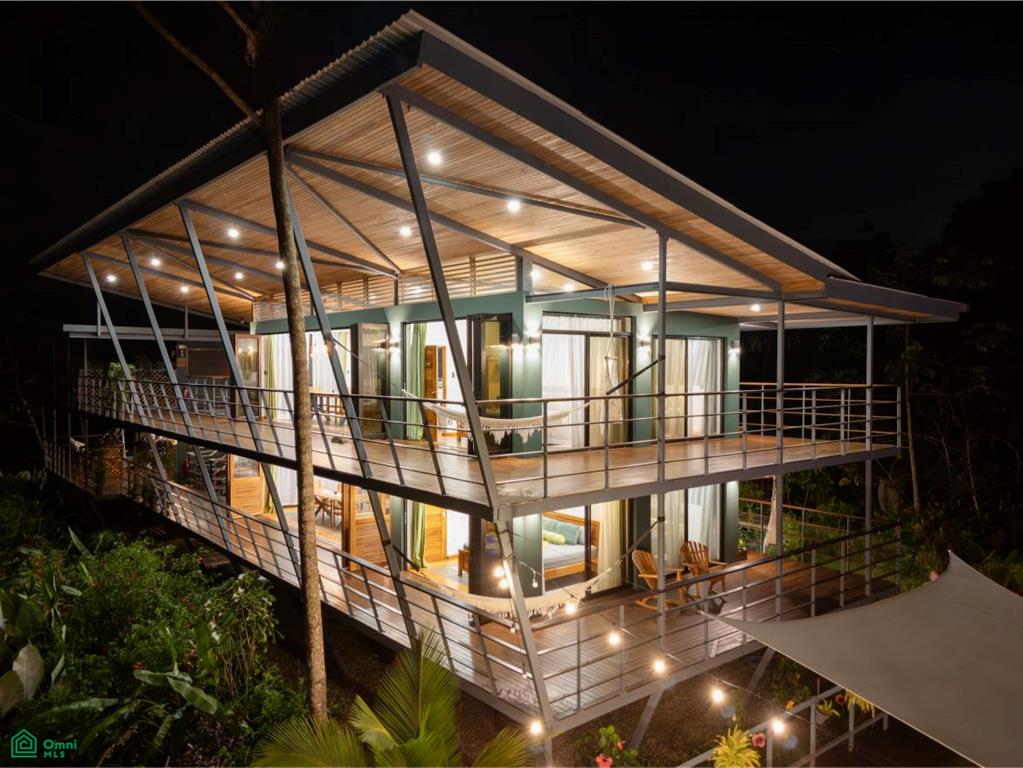 Luxury Boutique Lodge for Sale in Drake Bay, Osa Peninsula | Turnkey Hotel Near Corcovado National Park