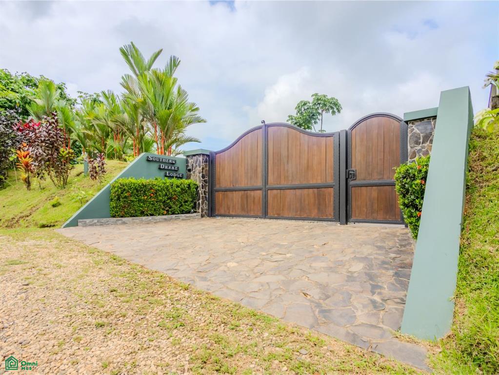 Luxury Boutique Lodge for Sale in Drake Bay, Osa Peninsula | Turnkey Hotel Near Corcovado National Park