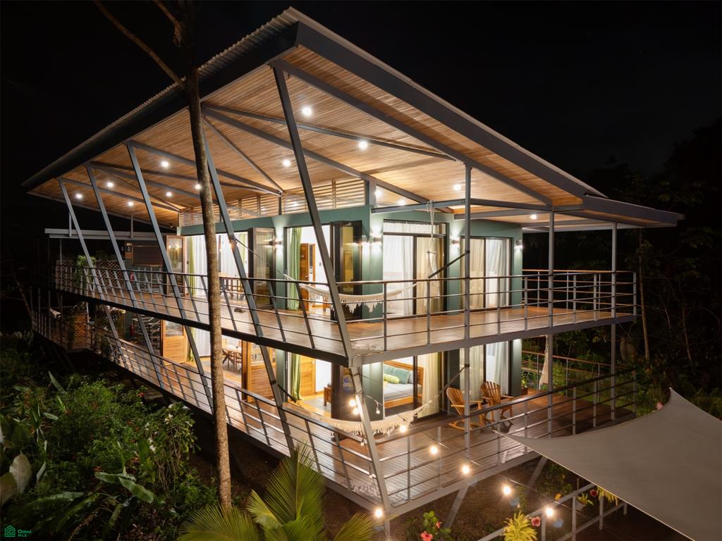 Luxury Boutique Lodge for Sale in Drake Bay, Osa Peninsula | Turnkey Hotel Near Corcovado National Park