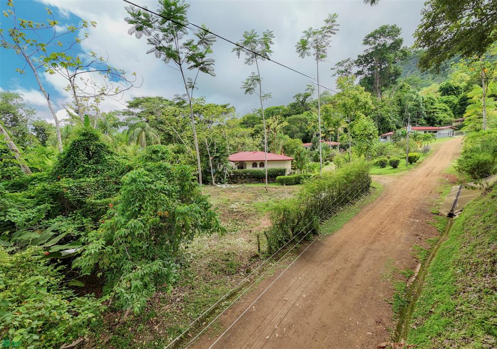 Las Brisas