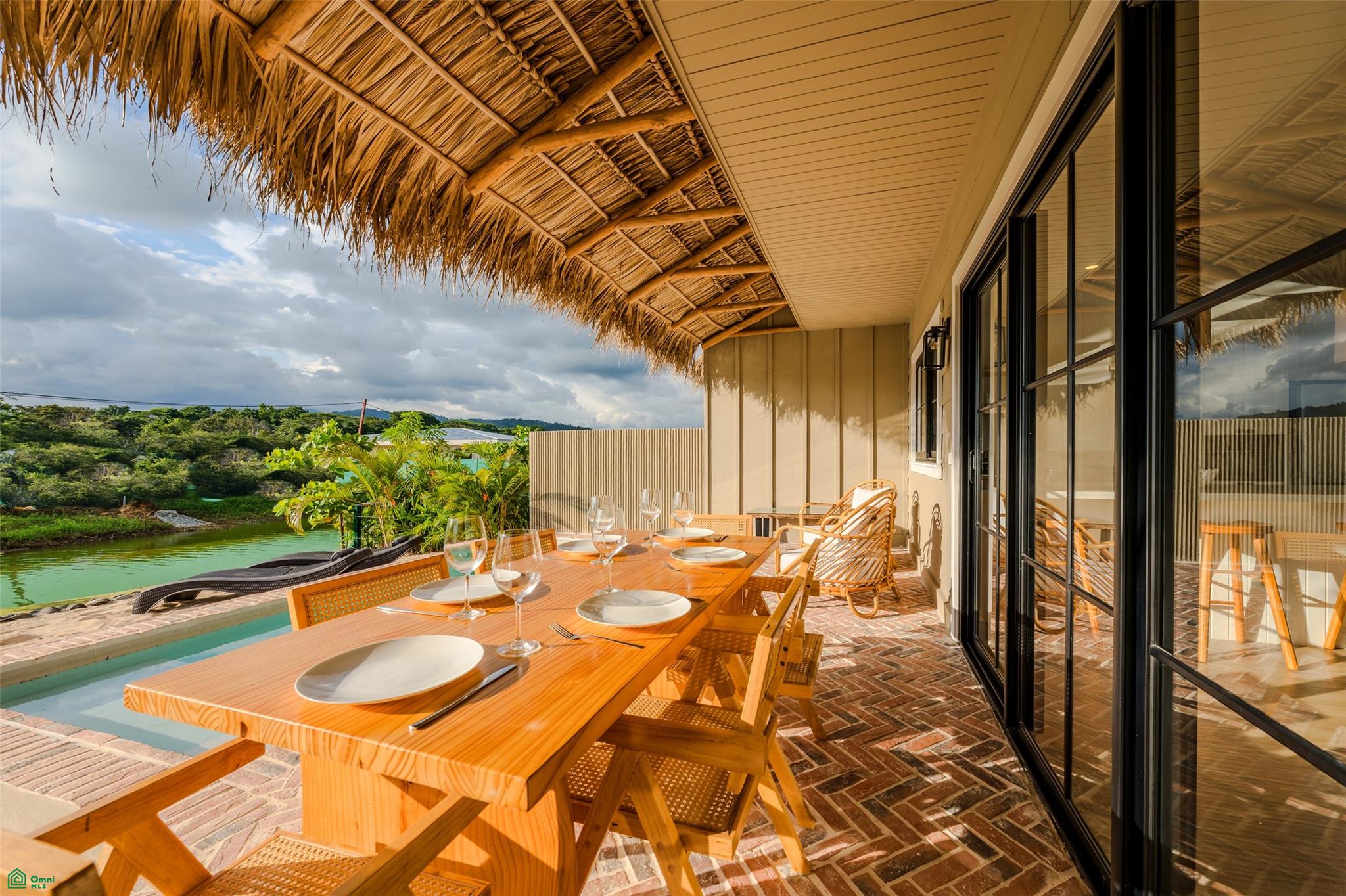 Bahia Azul- Luxury Lakefront Townhouses