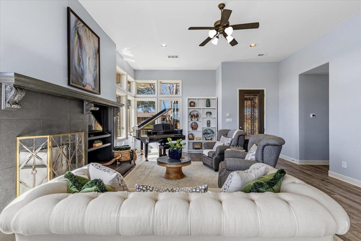 2001 Kahala Sunset DR