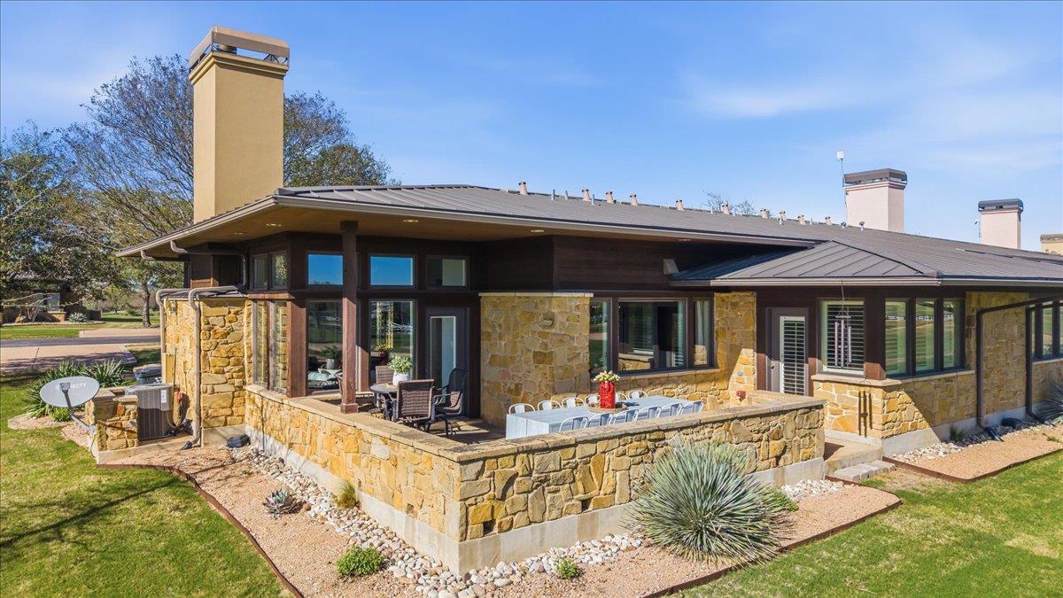 2001 Kahala Sunset DR
