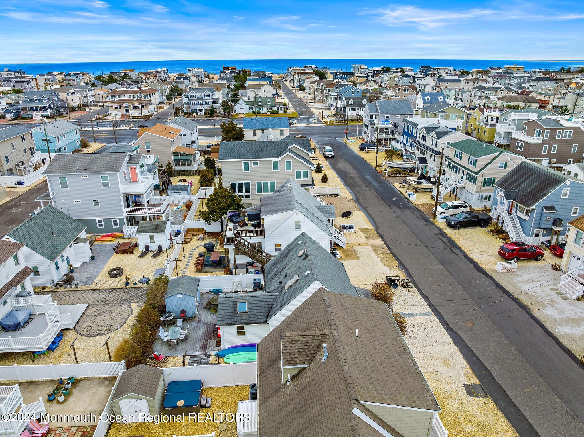 21 W Sailboat Lane