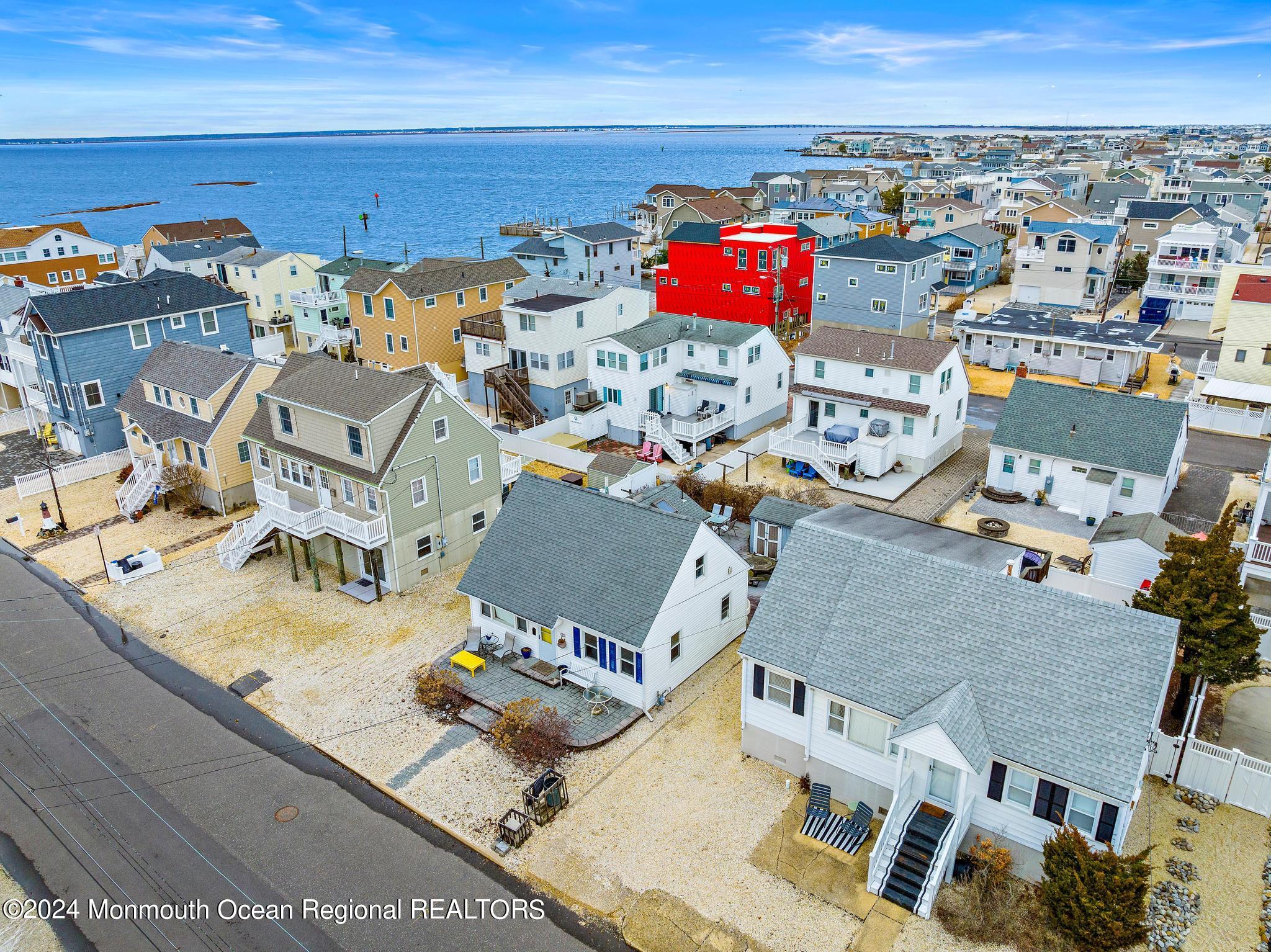21 W Sailboat Lane