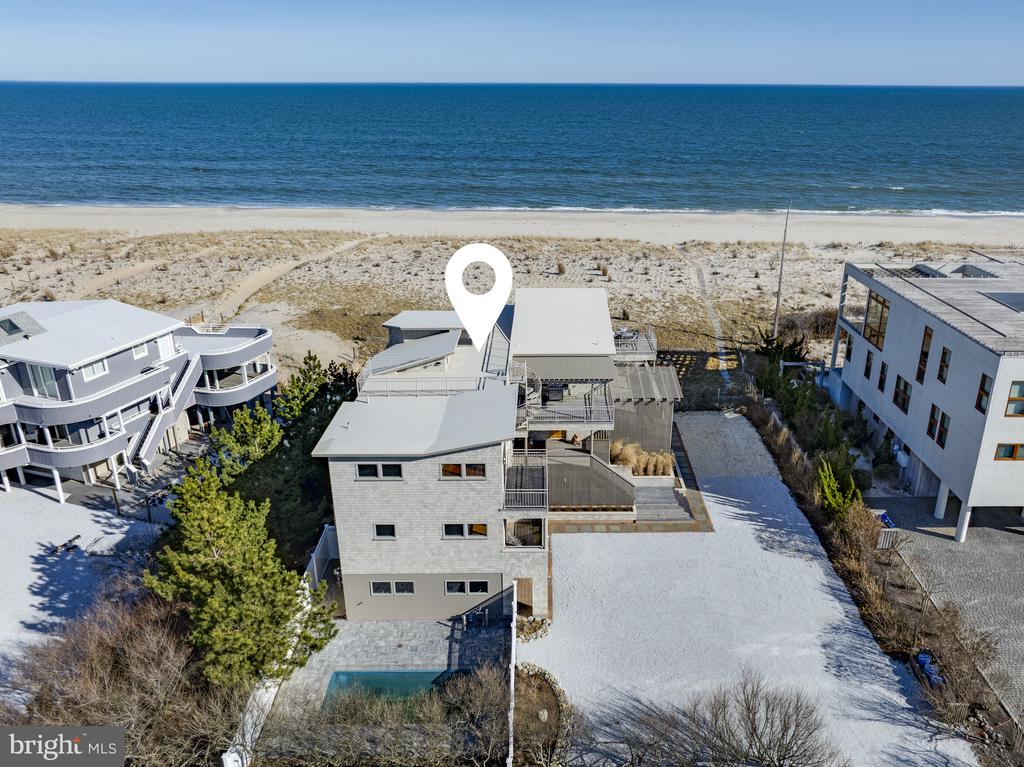 1109-B LONG BEACH BOULEVARD