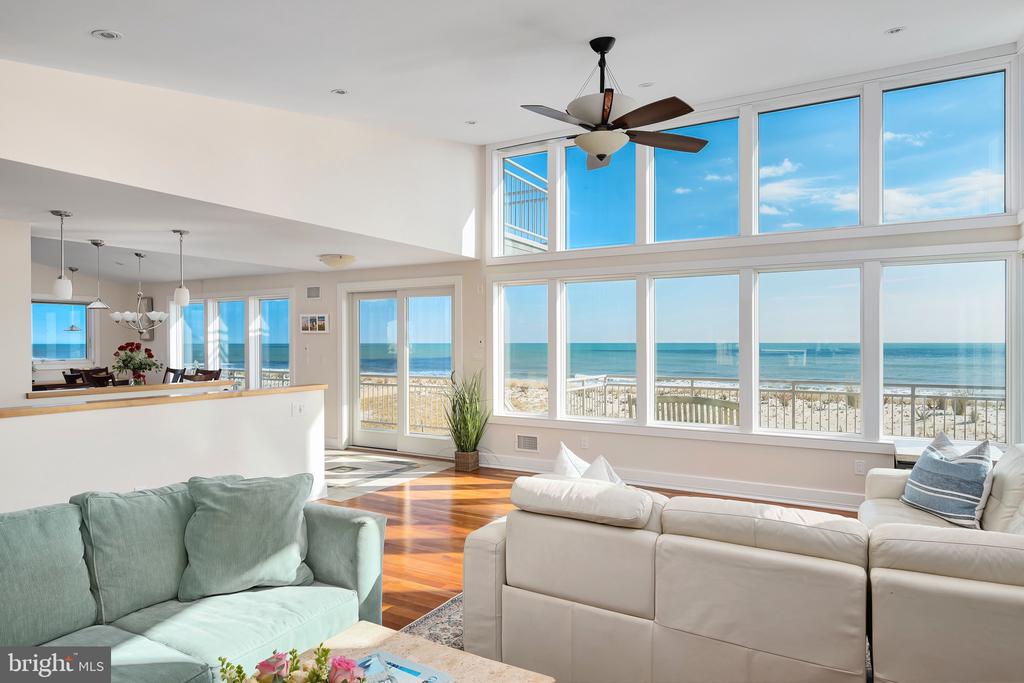 1109-B LONG BEACH BOULEVARD